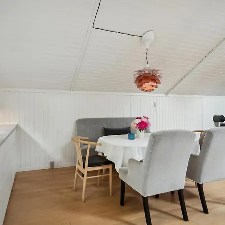 Lovely In With Kitchen Skælskør